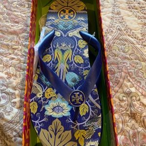 Tory Burch Enamel Flip Flops